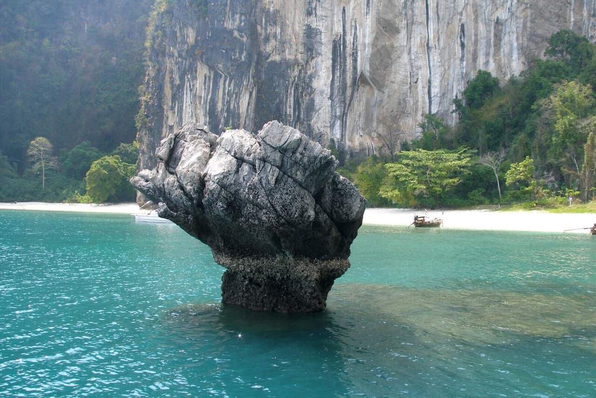 Shark Point (Hin Musang)